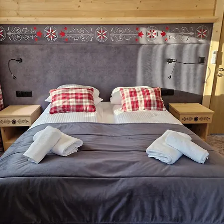 Z Jacuzzi Ogrodowym, Widokiem Na Gory Apartment