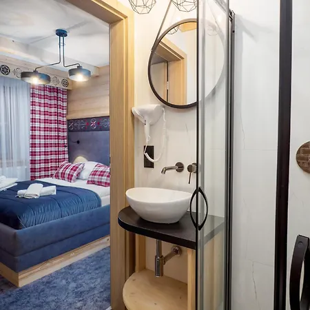 Apartment Z Jacuzzi Ogrodowym, Widokiem Na Gory Ciche Male